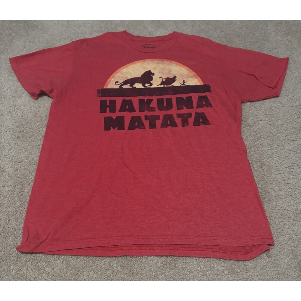 Disney The Lion King Mens Size Large Graphic Print “Hakuna Matata” Shirt